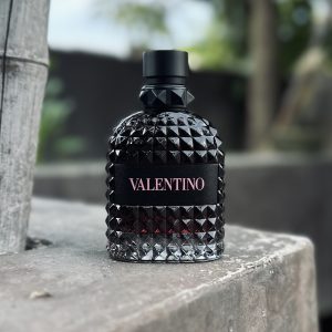 Valentino Uomo Born In Roma Intense perfume